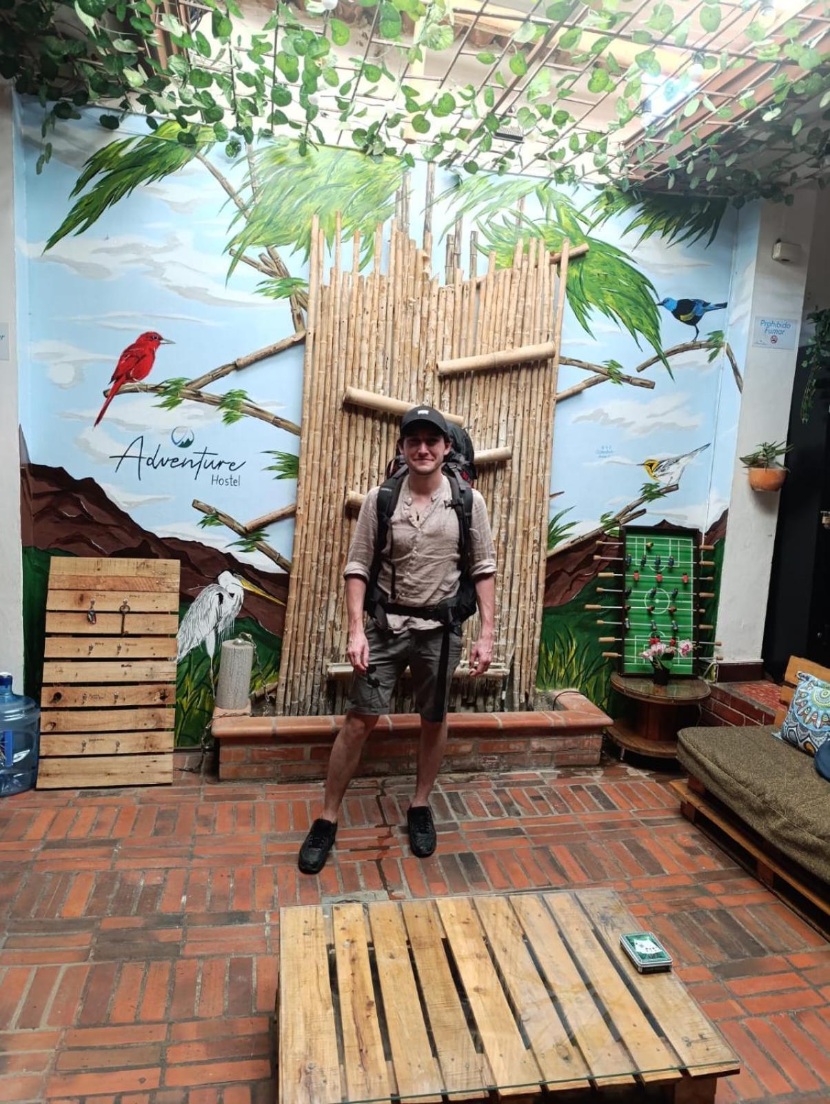 Adventure Hostel Сан-Хиль Экстерьер фото